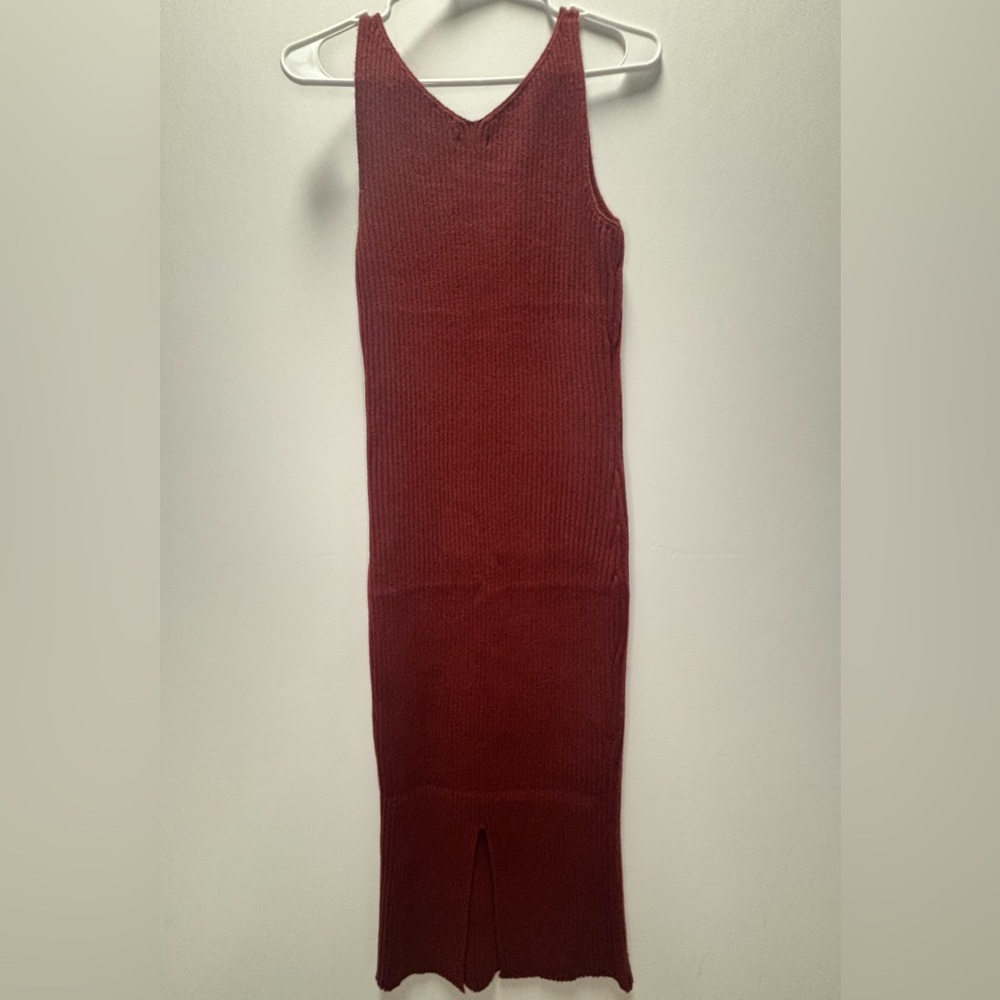 BTFBM Ribbed Knit Sleeveless Midi Dress | Burgundy Size Large - Picture 2 of 3